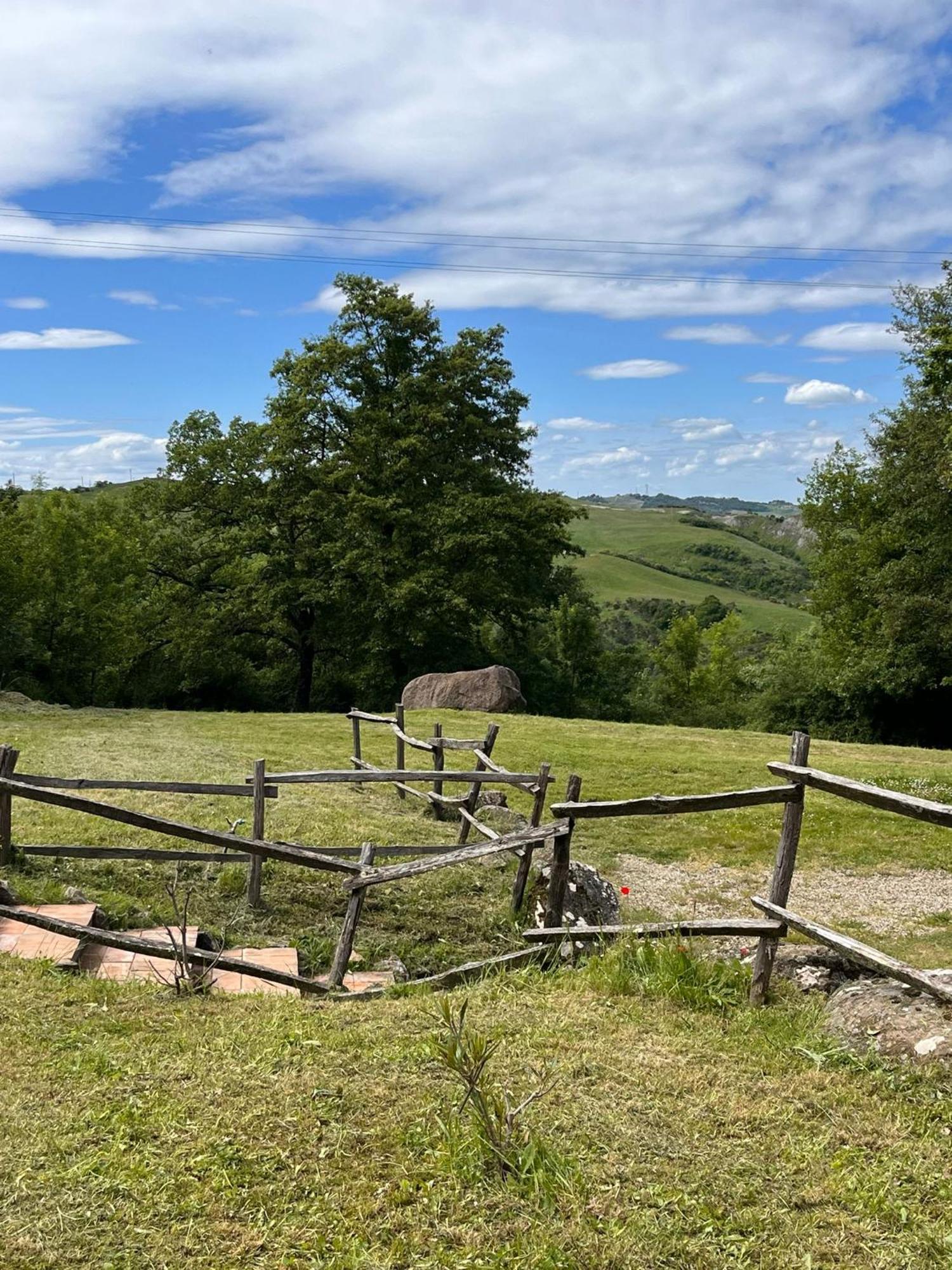 Casetta Di Ugolino Radicofani Exterior foto